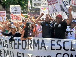 Córdoba: Sindicatos de la CGT se movilizan en rechazo a la reforma laboral
