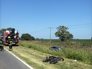 Tragedia en la ruta: murió una chica de 17 años en Córdoba y un motociclista está internado