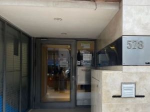 Violencia en Nueva Córdoba: un hombre apuñaló a su hermano con una tijera