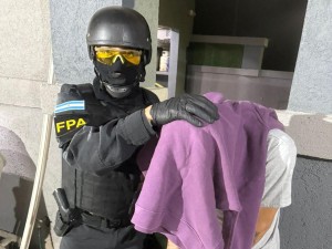 Operativo en Alta Gracia: FPA desbarató una banda narco y detuvo a cinco personas