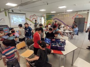 Verano tecnológico en Córdoba: talleres gratuitos de ciencia y tecnología para todas las edades