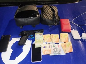 Detuvieron a un joven tras un robo a dos mujeres: secuestraron una réplica de arma