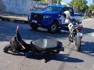 Accidente y detención en San Francisco: chocó con un colectivo y llevaba cocaína