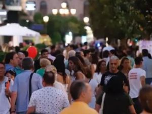 El centro de Córdoba se prepara una nueva edición de la "Noche de las compras" con espíritu de carnaval