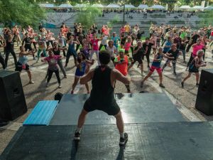 Vuelven las Clases de Gimnasia Familiar a plazas y parques de la ciudad