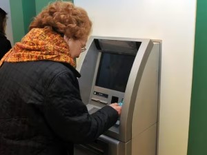 Córdoba fijó el calendario de pagos de diciembre para jubilados y pensionados, alivio antes de las fiestas