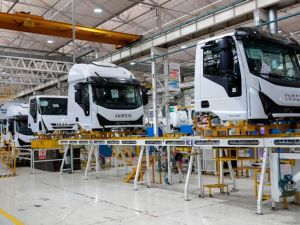 Una empresa fabricará en Córdoba camiones para minería y petróleo