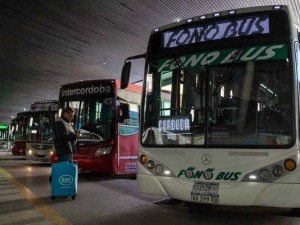 Nuevo golpe al bolsillo: autorizan la suba del 9,5% en el transporte interurbano