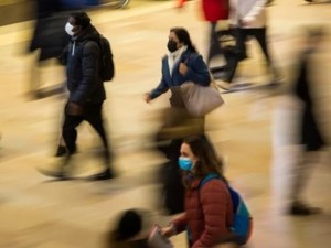 Alarma en Reino Unido: cierran escuelas por brote de gripe H3N2 y más de 250 contagios