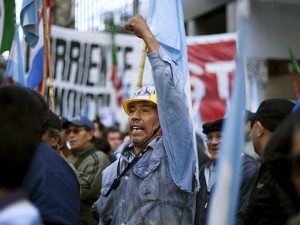 Protestas en Córdoba contra el proyecto de reforma laboral