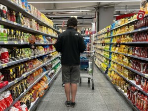 La inflación de noviembre fue de 2,5% y acumuló 31,4% en los últimos doce meses, informó el INDEC